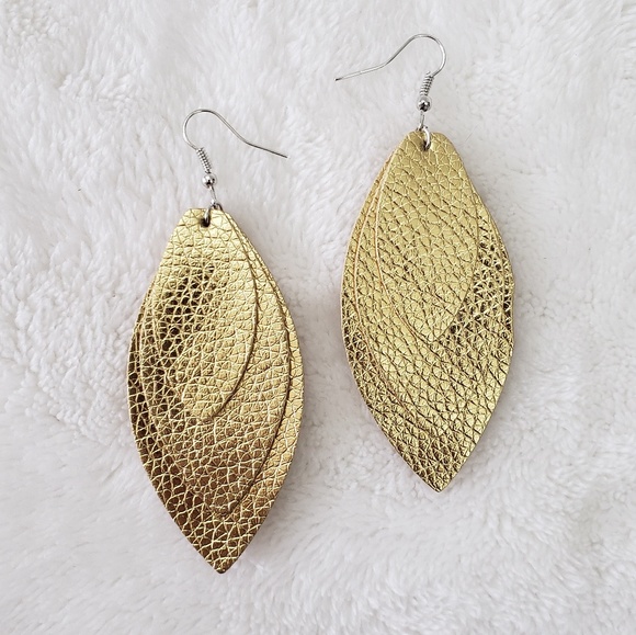Triple Stacked Leather Earrings - Picture 2 of 4